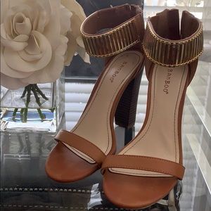 Tan chunky heel sandal